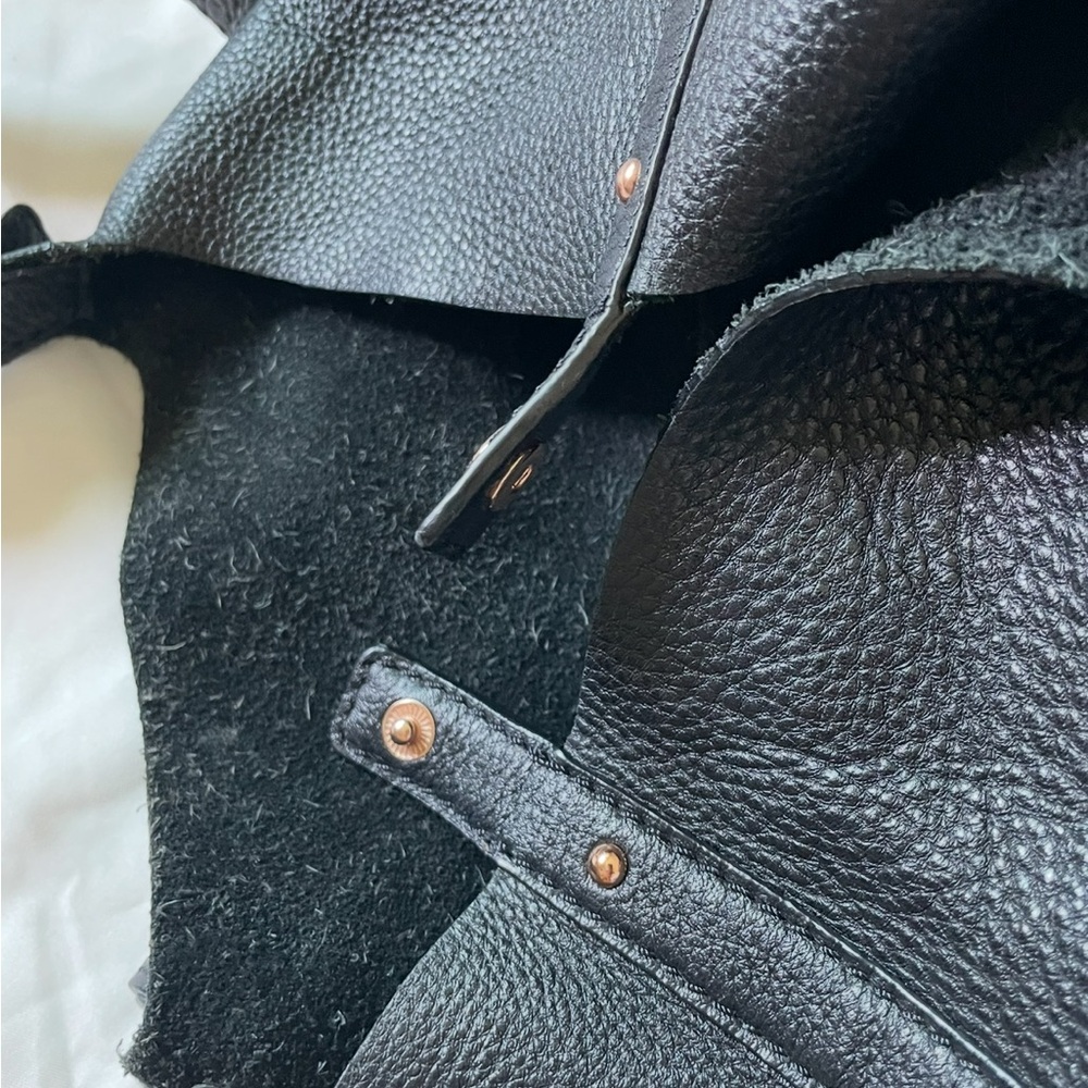 Michael Kors Black Leather Tote Bag - Picture 12 of 16